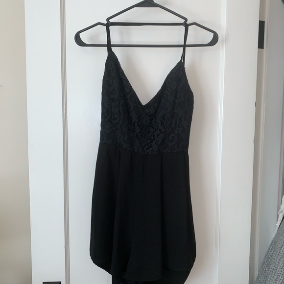 Tobi open back romper - Picture 3 of 4